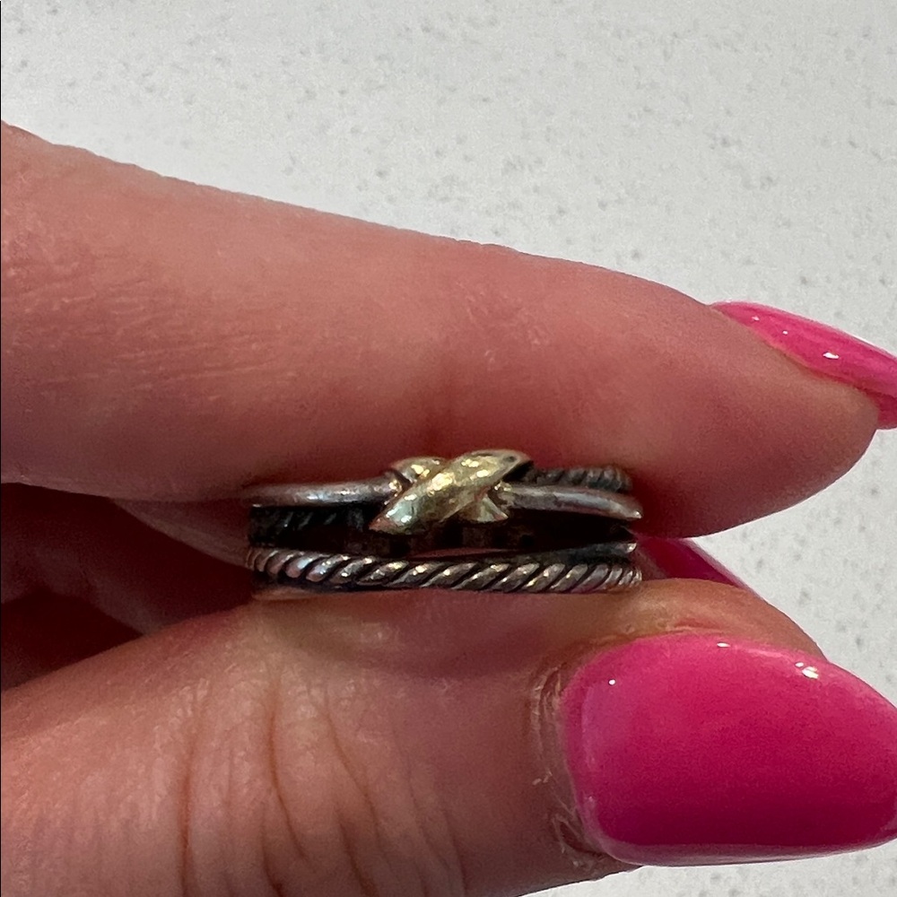 David Yurman Cable Crossover Ring. Size 6.5